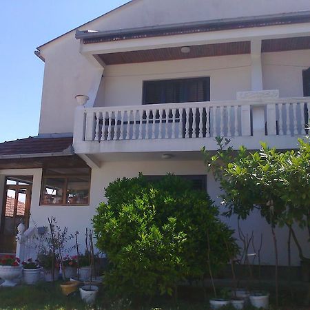 Guesthouse Sinani أولتْسي المظهر الخارجي الصورة