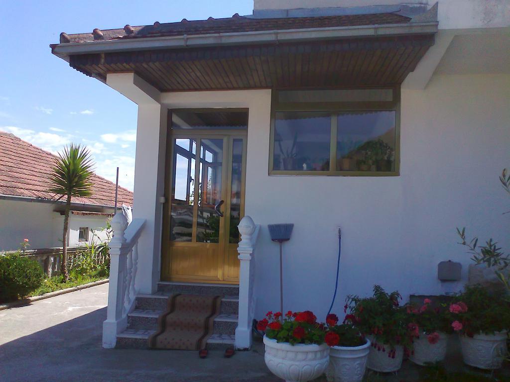Guesthouse Sinani أولتْسي المظهر الخارجي الصورة