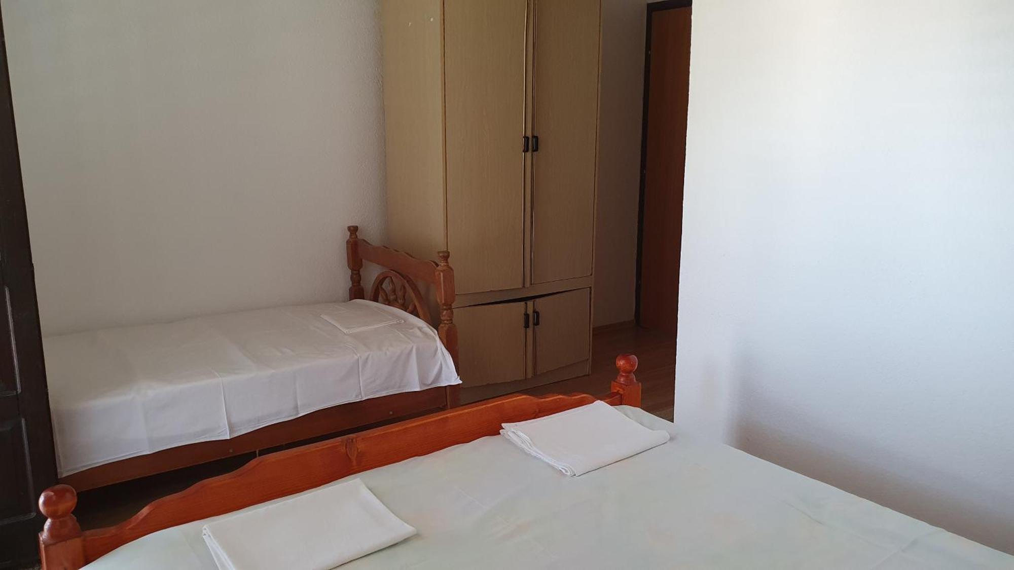 Guesthouse Sinani أولتْسي المظهر الخارجي الصورة